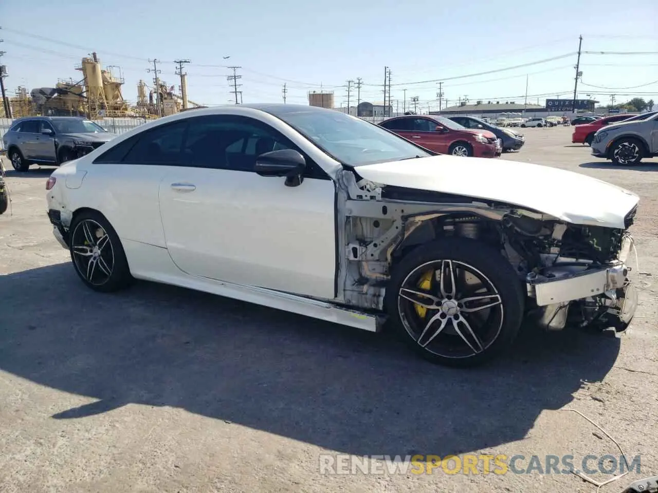 4 Photograph of a damaged car WDD1J6BB8KF099918 MERCEDES-BENZ E-CLASS 2019