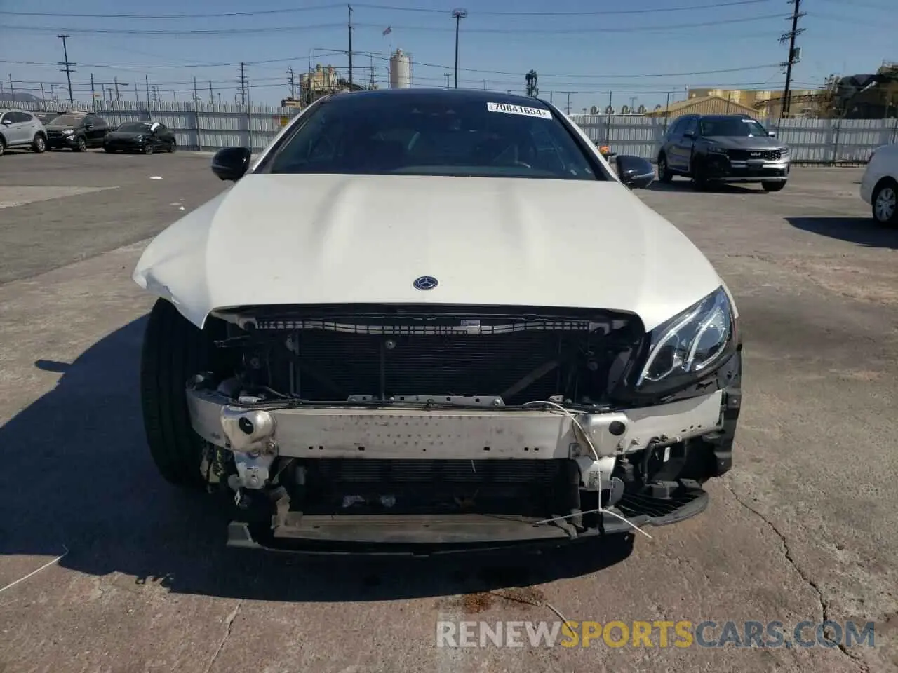 5 Photograph of a damaged car WDD1J6BB8KF099918 MERCEDES-BENZ E-CLASS 2019
