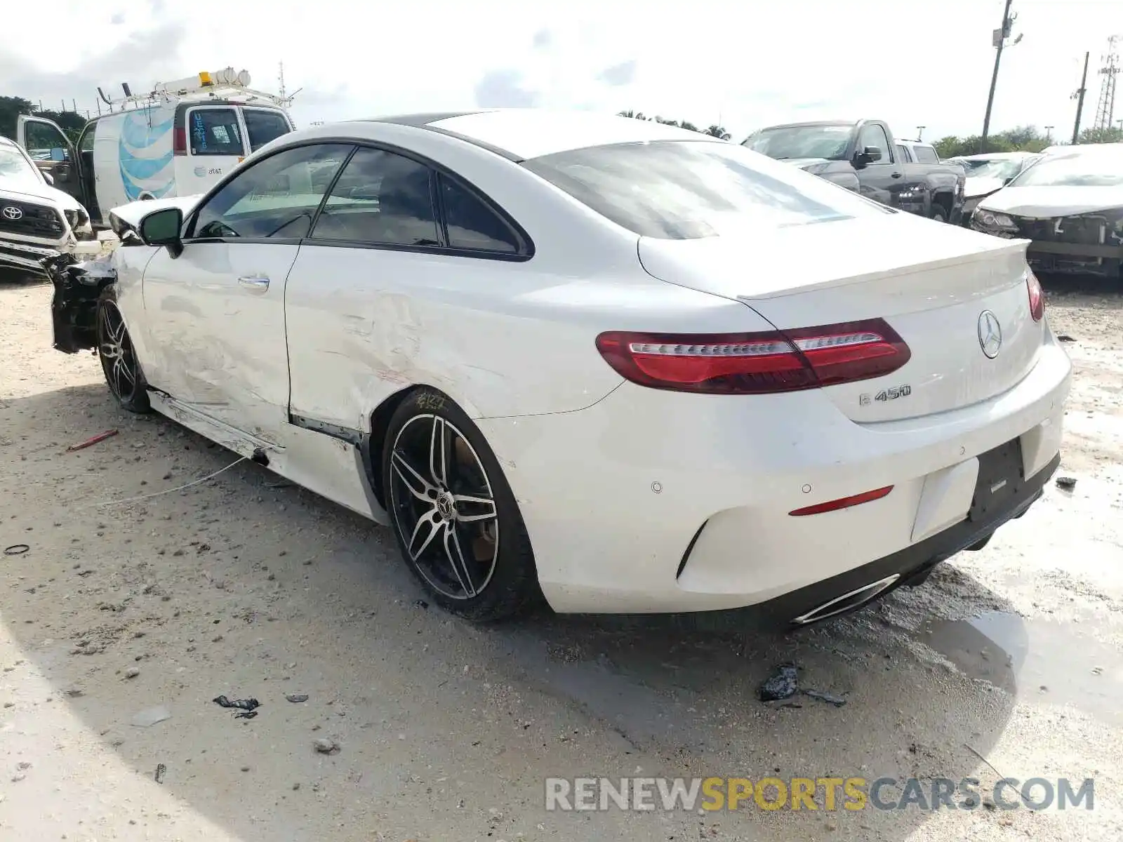 3 Photograph of a damaged car WDD1J6HB0KF106125 MERCEDES-BENZ E CLASS 2019