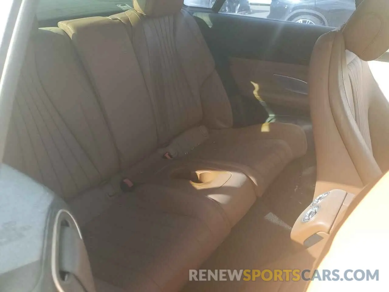 10 Photograph of a damaged car WDD1J6HB5KF074062 MERCEDES-BENZ E-CLASS 2019