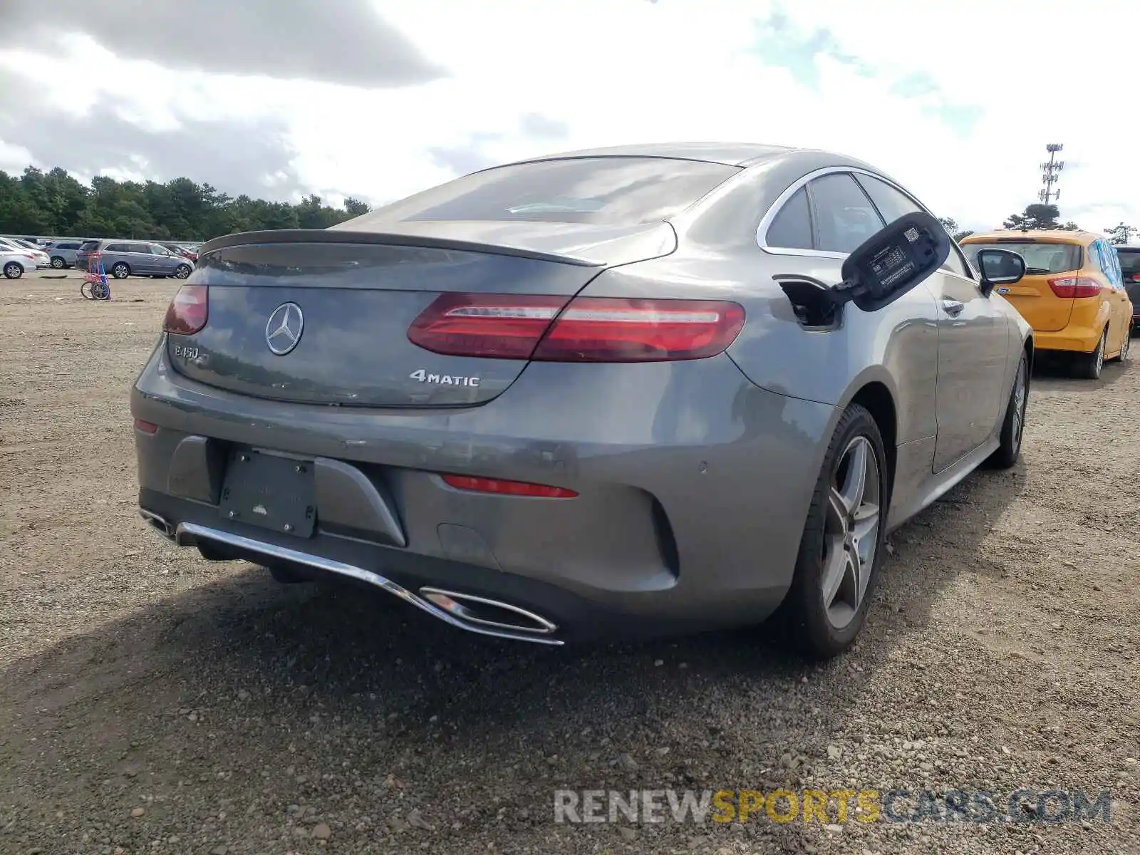 4 Photograph of a damaged car WDD1J6JB1KF081018 MERCEDES-BENZ E-CLASS 2019