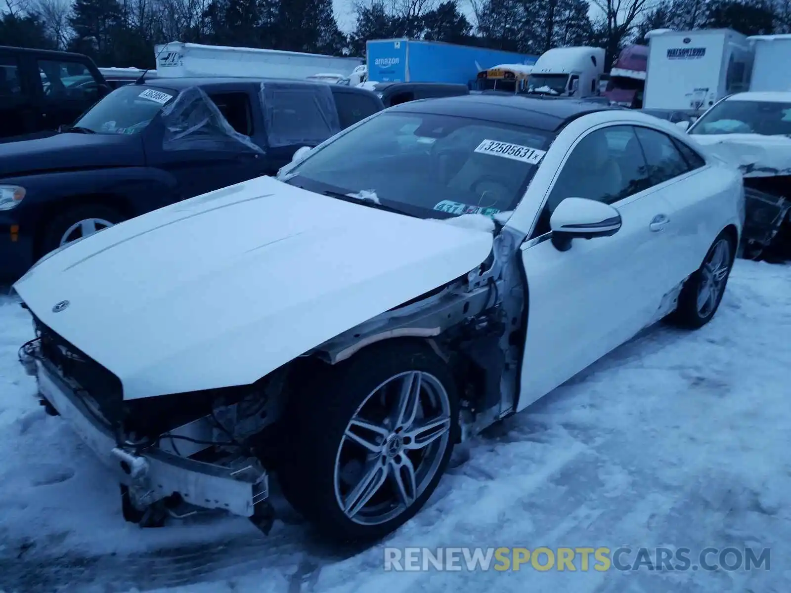 2 Photograph of a damaged car WDD1J6JB1KF105656 MERCEDES-BENZ E CLASS 2019