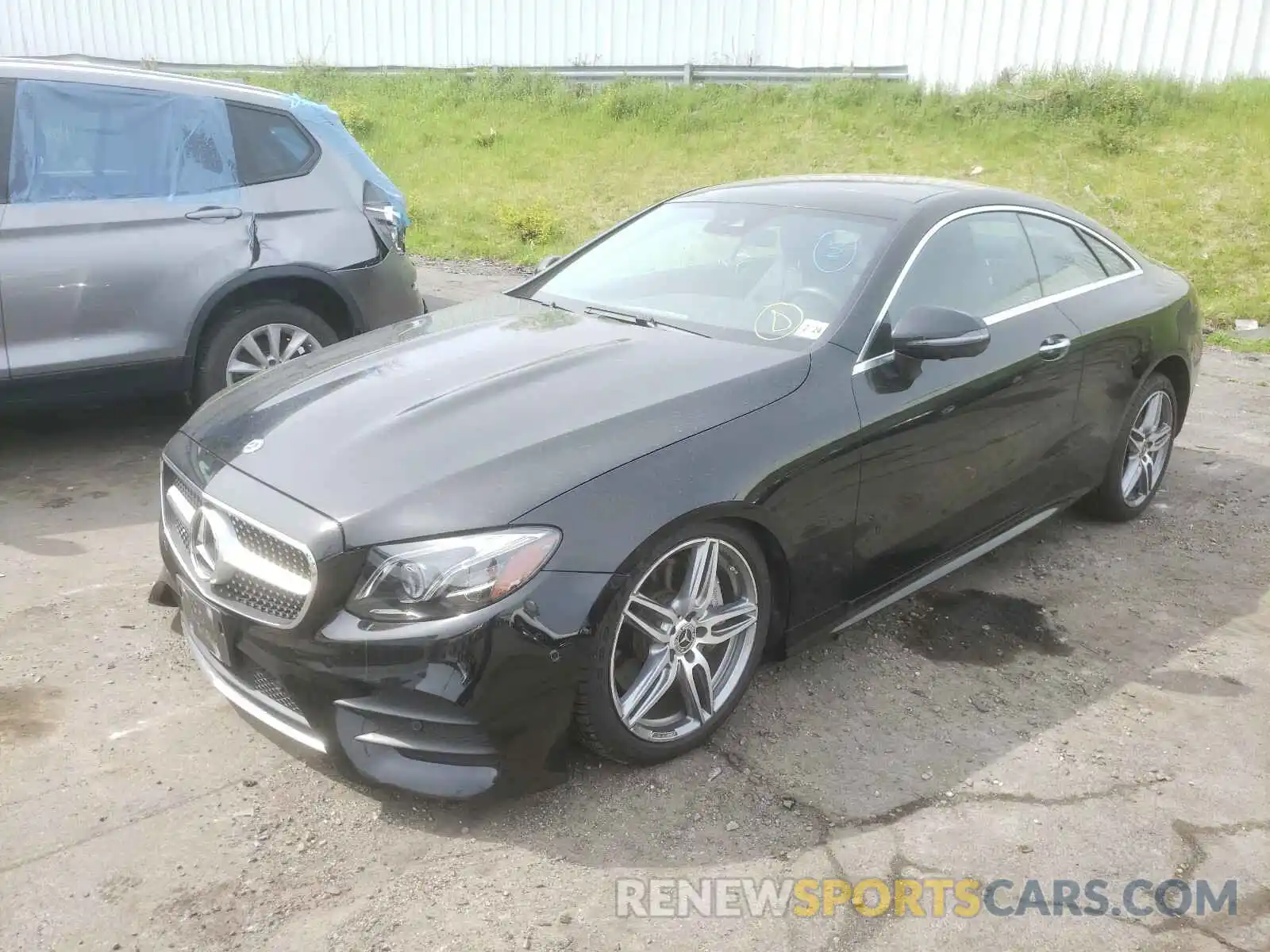 2 Photograph of a damaged car WDD1J6JB5KF088943 MERCEDES-BENZ E CLASS 2019