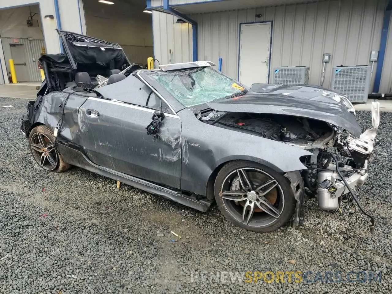 4 Photograph of a damaged car WDD1K6BB3KF093862 MERCEDES-BENZ E-CLASS 2019