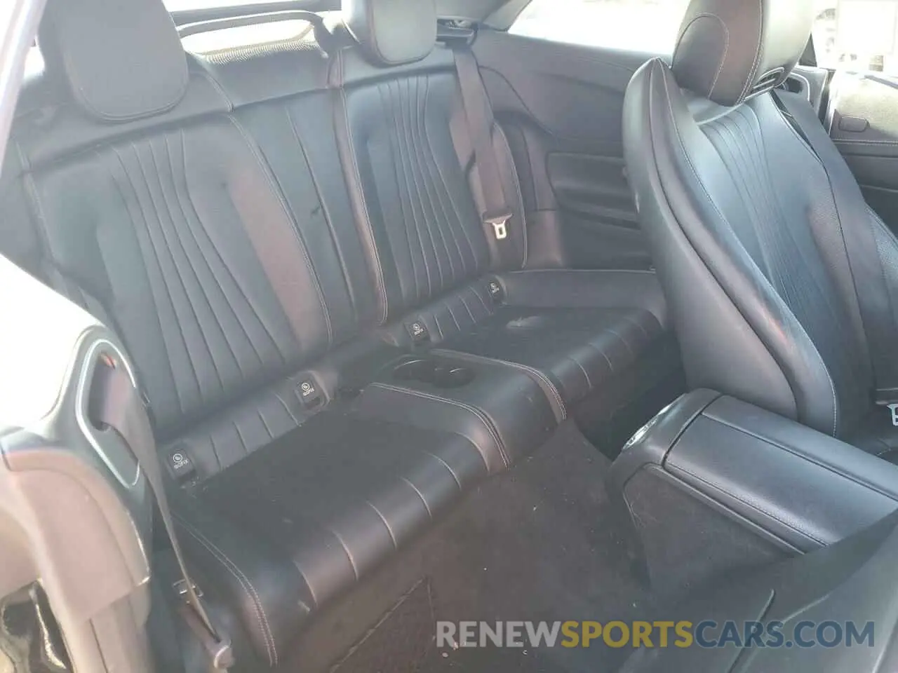 10 Photograph of a damaged car WDD1K6HB7KF099221 MERCEDES-BENZ E-CLASS 2019