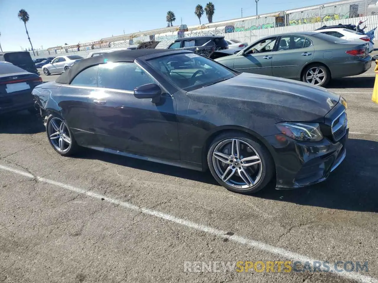 4 Photograph of a damaged car WDD1K6HB7KF099221 MERCEDES-BENZ E-CLASS 2019
