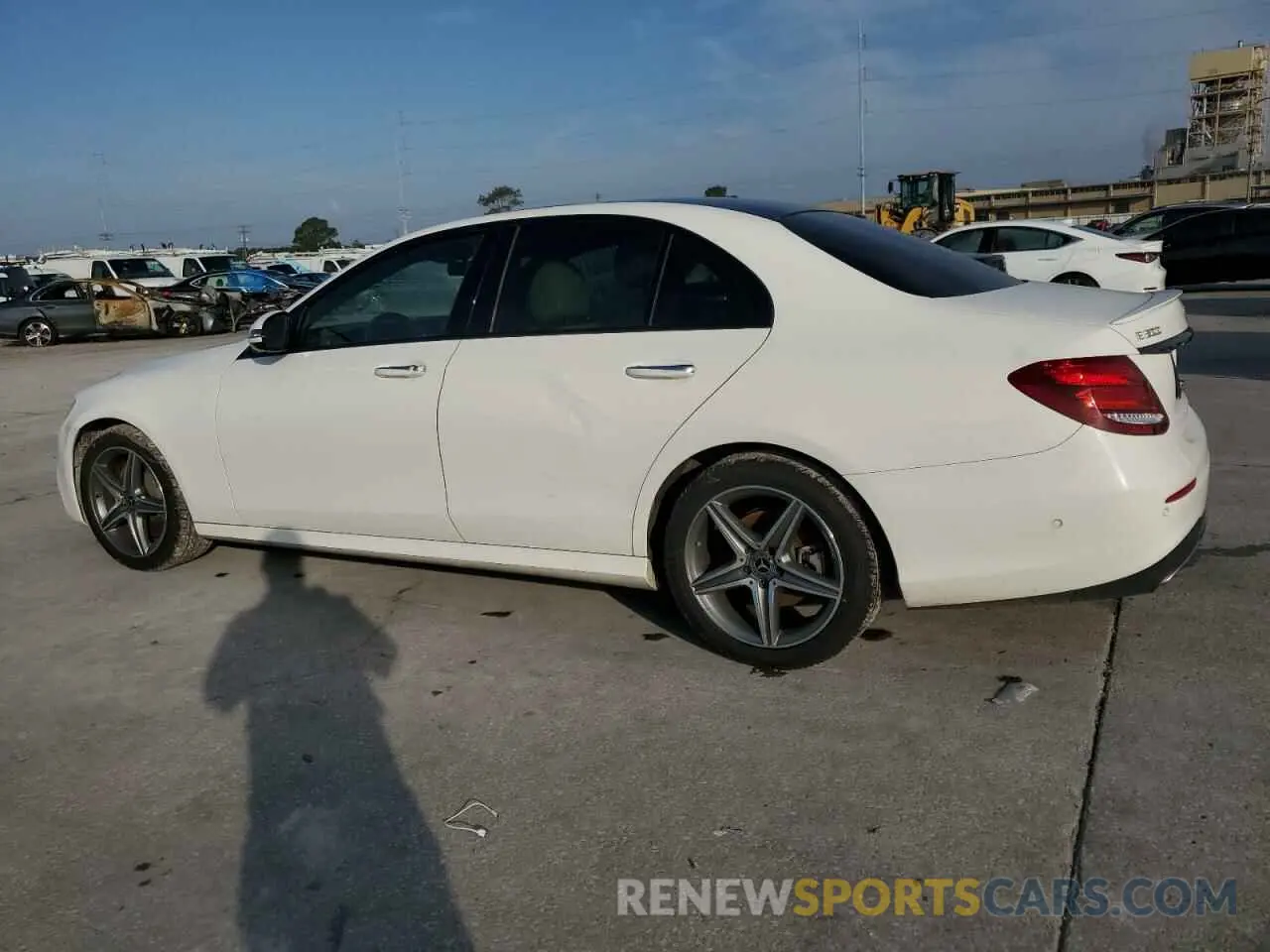 2 Photograph of a damaged car WDDZF4JB0KA514205 MERCEDES-BENZ E-CLASS 2019