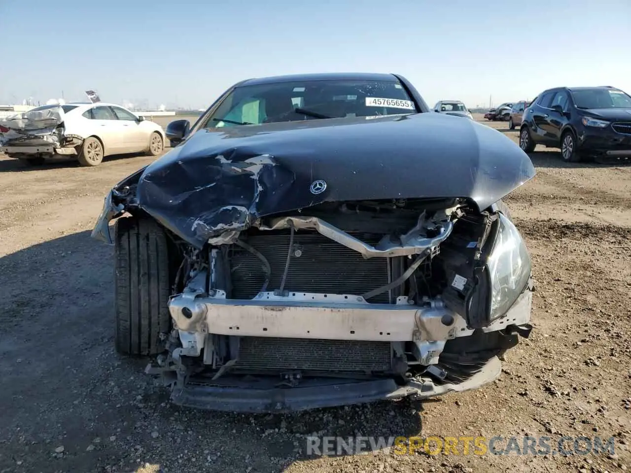 5 Photograph of a damaged car WDDZF4JB0KA669868 MERCEDES-BENZ E-CLASS 2019