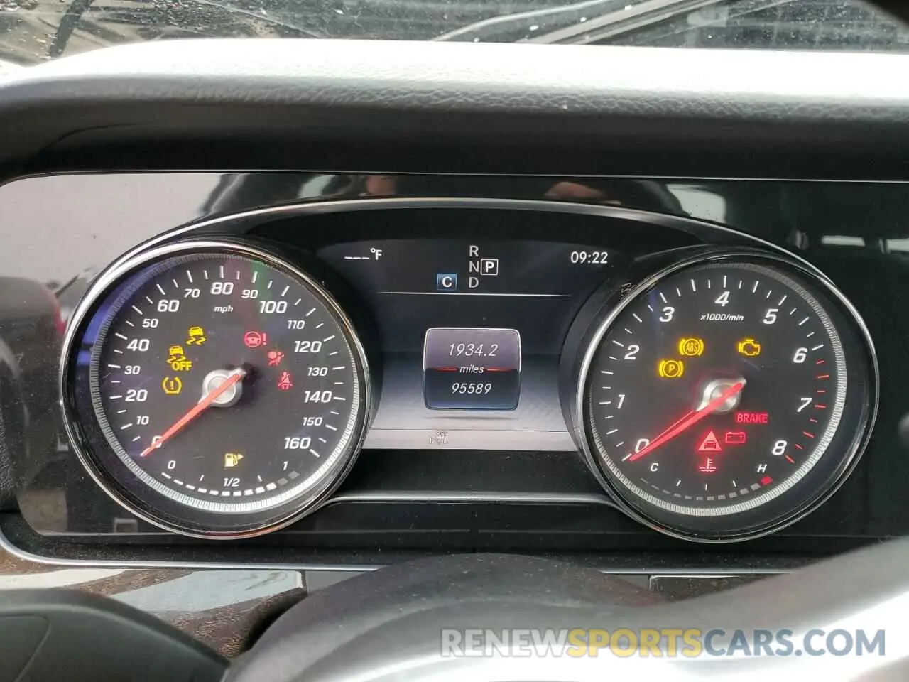 9 Photograph of a damaged car WDDZF4JB0KA669868 MERCEDES-BENZ E-CLASS 2019