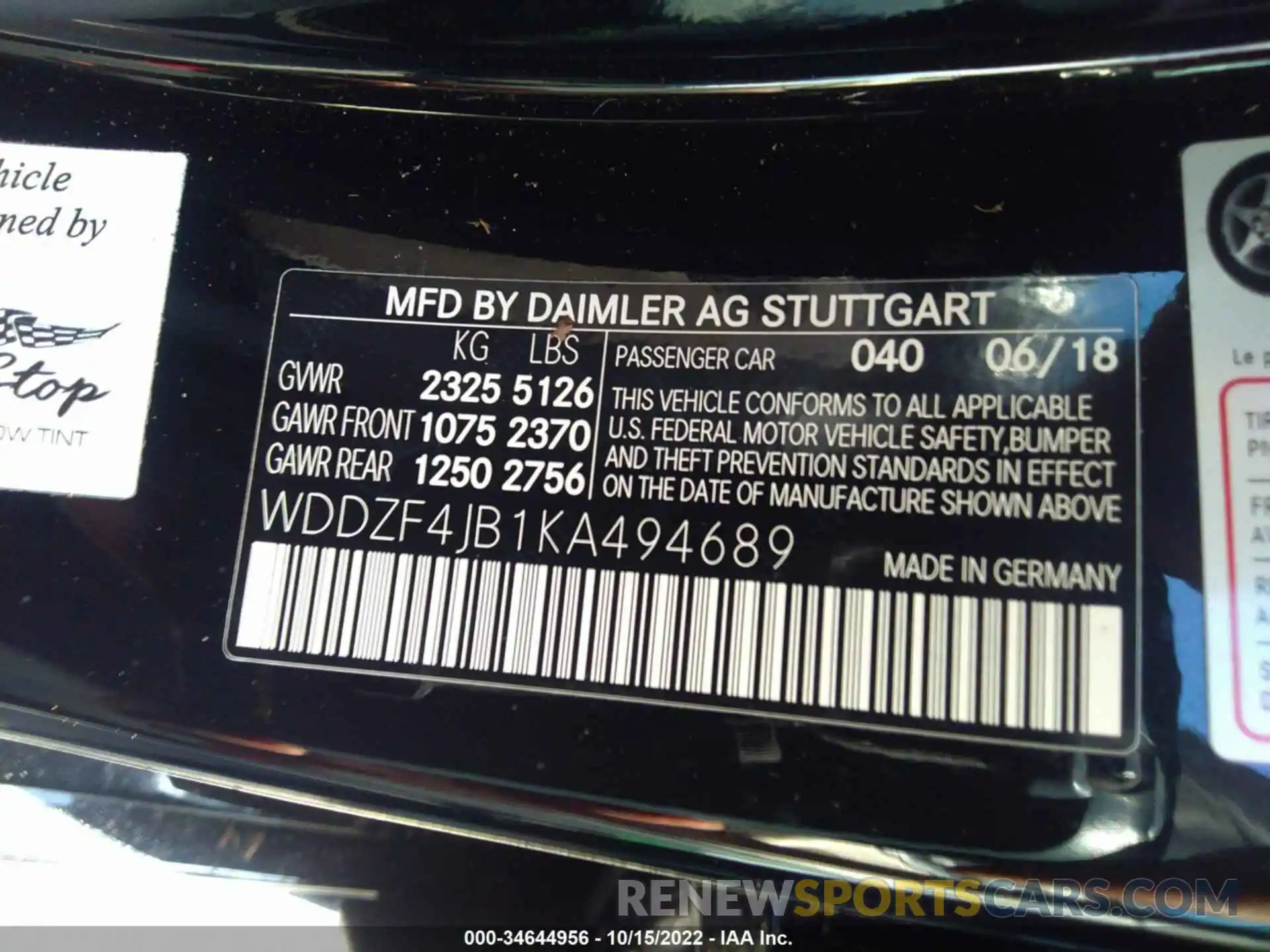 9 Photograph of a damaged car WDDZF4JB1KA494689 MERCEDES-BENZ E-CLASS 2019