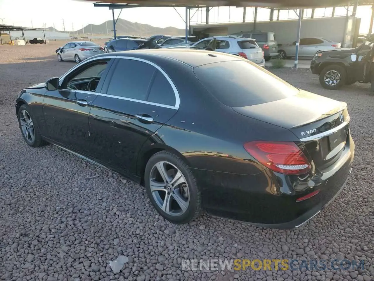 2 Photograph of a damaged car WDDZF4JB2KA550171 MERCEDES-BENZ E-CLASS 2019
