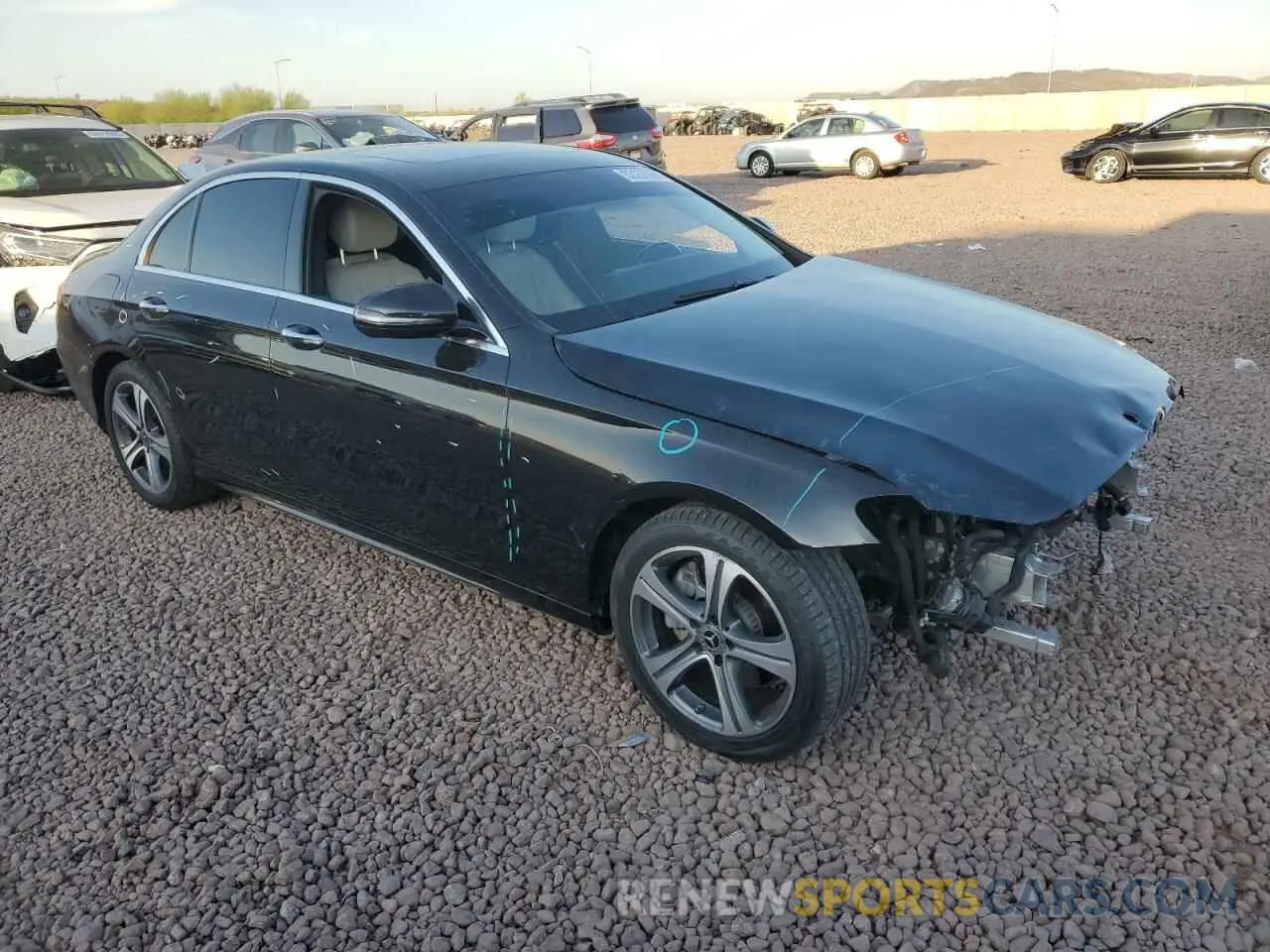 4 Photograph of a damaged car WDDZF4JB2KA550171 MERCEDES-BENZ E-CLASS 2019