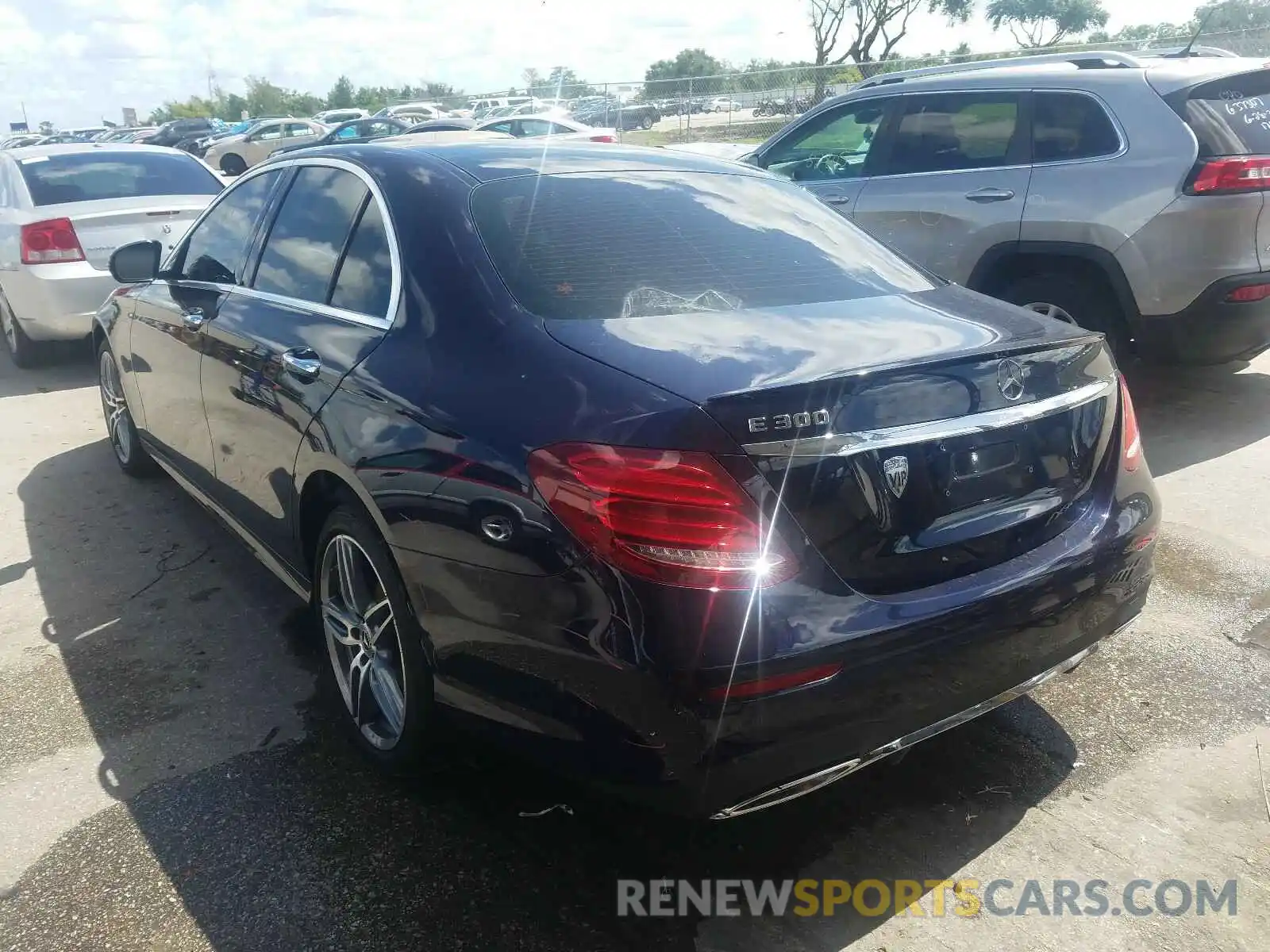 3 Photograph of a damaged car WDDZF4JB2KA593084 MERCEDES-BENZ E CLASS 2019