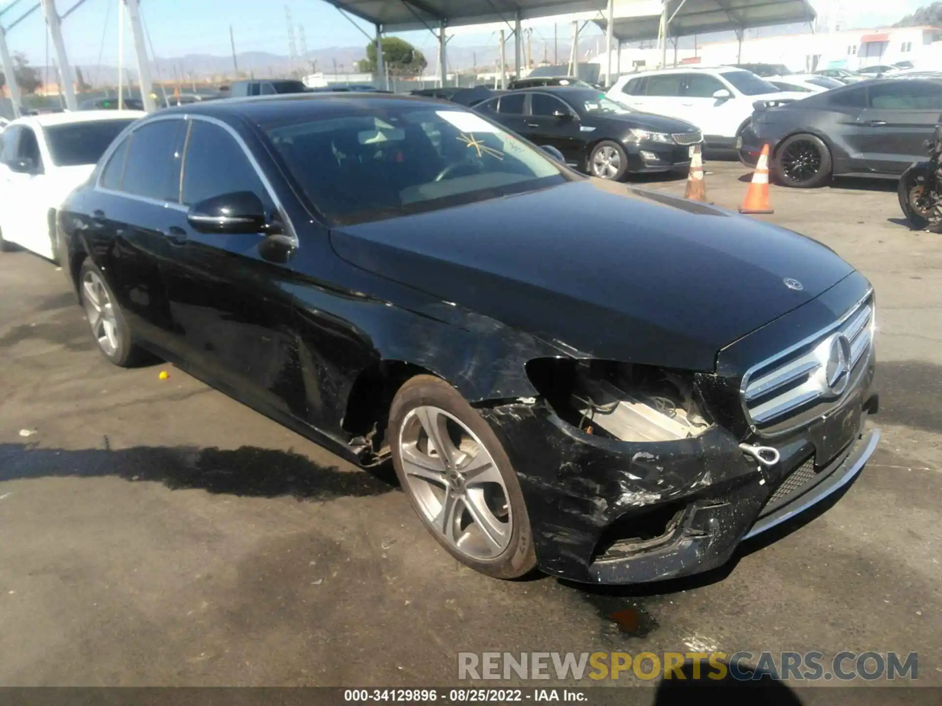 1 Photograph of a damaged car WDDZF4JB2KA620543 MERCEDES-BENZ E-CLASS 2019