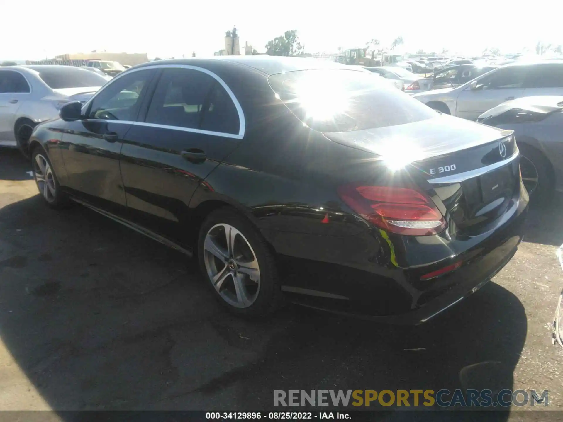 3 Photograph of a damaged car WDDZF4JB2KA620543 MERCEDES-BENZ E-CLASS 2019