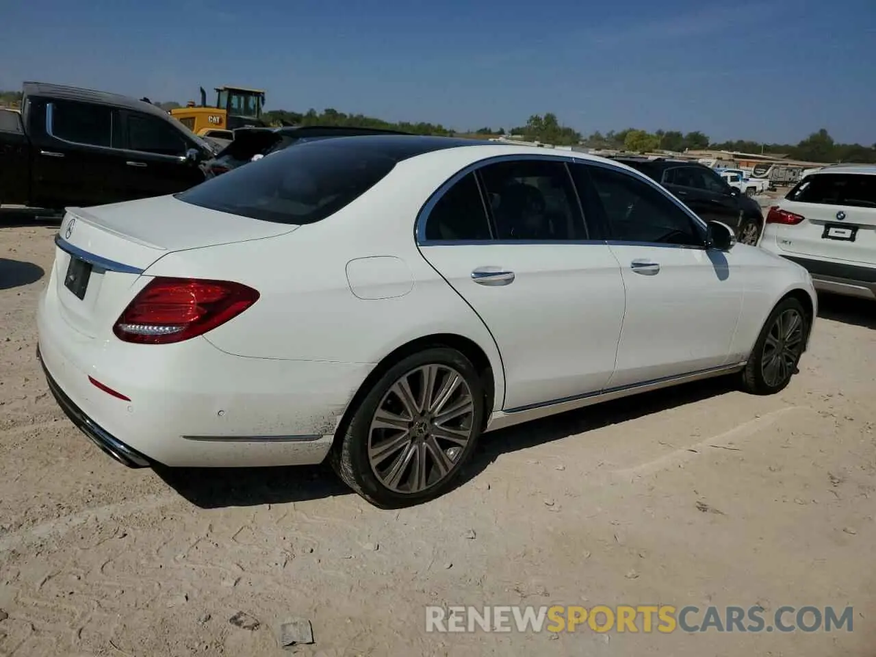 3 Photograph of a damaged car WDDZF4JB3KA506681 MERCEDES-BENZ E-CLASS 2019