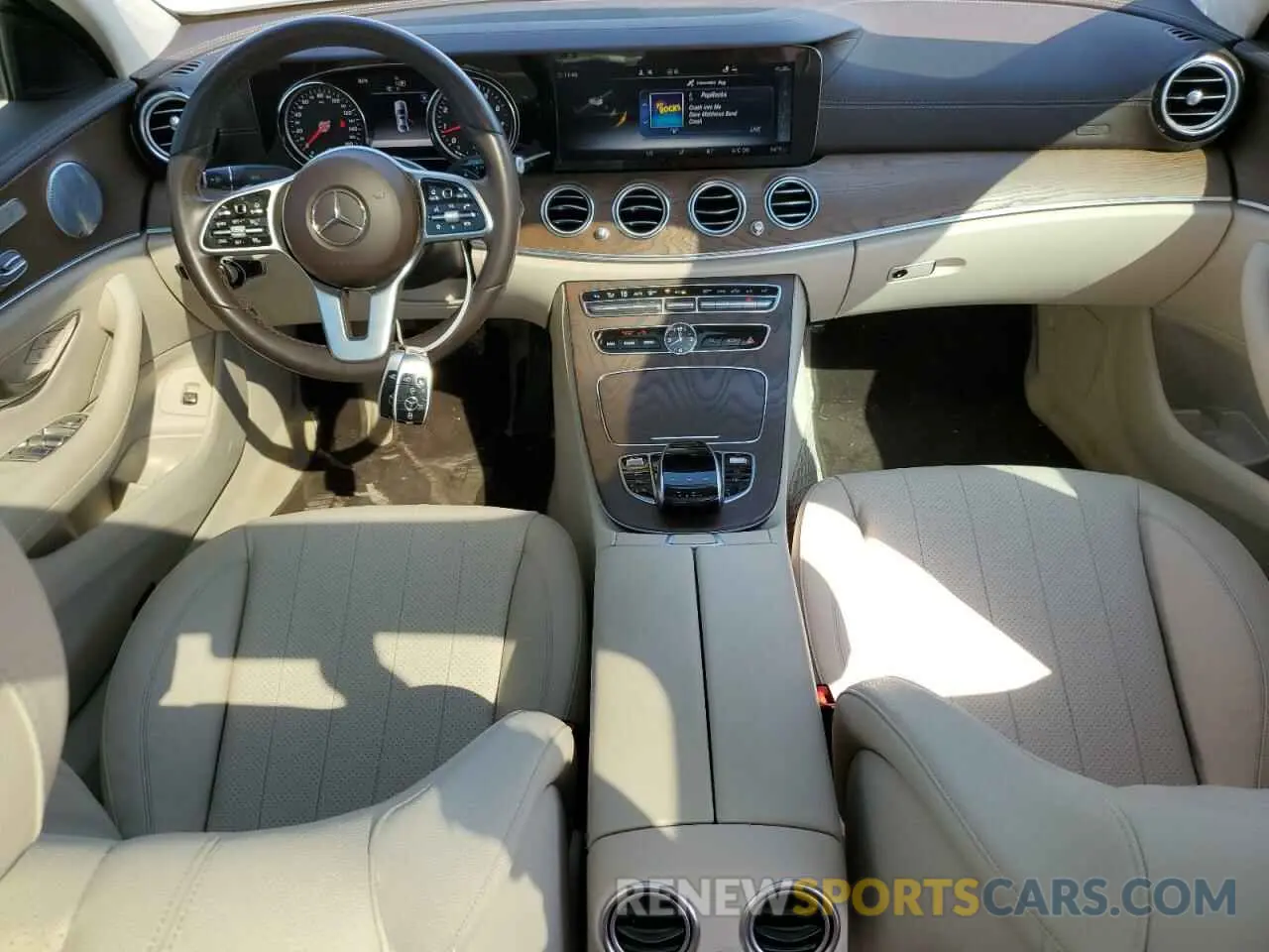 8 Photograph of a damaged car WDDZF4JB3KA506681 MERCEDES-BENZ E-CLASS 2019