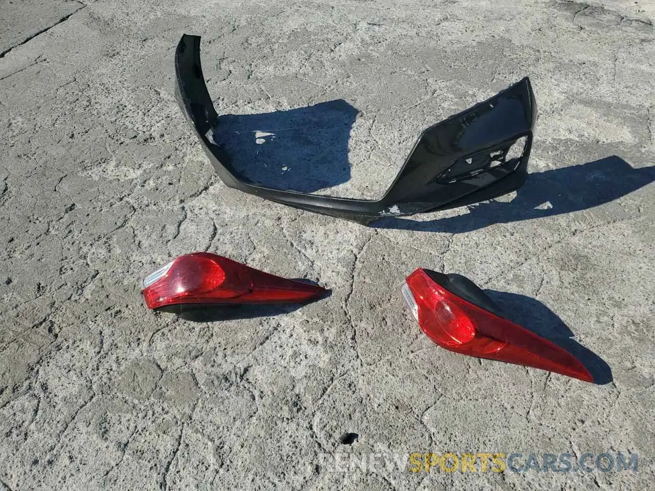 12 Photograph of a damaged car WDDZF4JB3KA543035 MERCEDES-BENZ E-CLASS 2019