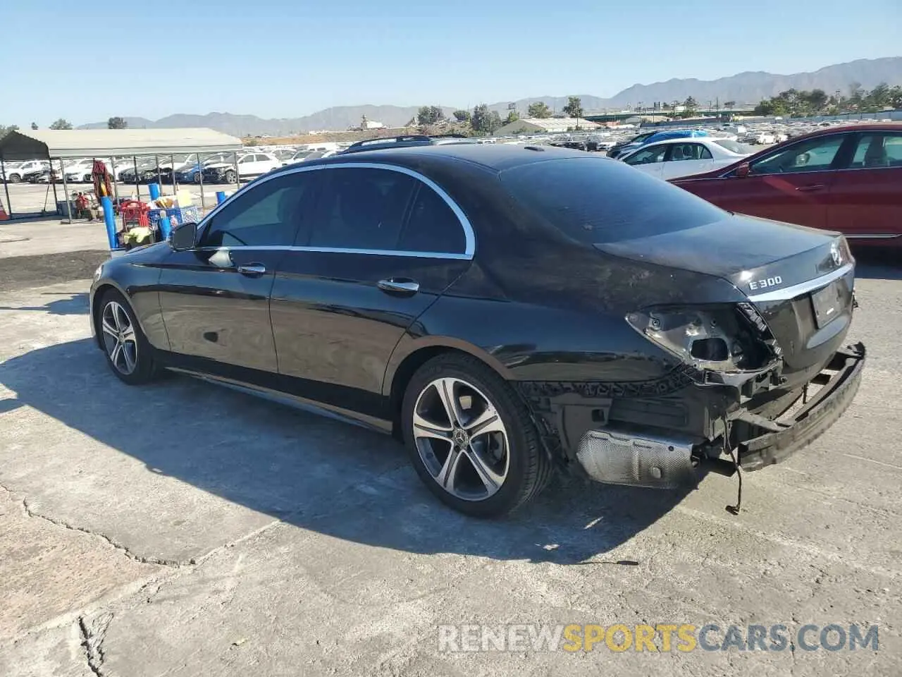 2 Photograph of a damaged car WDDZF4JB3KA543035 MERCEDES-BENZ E-CLASS 2019