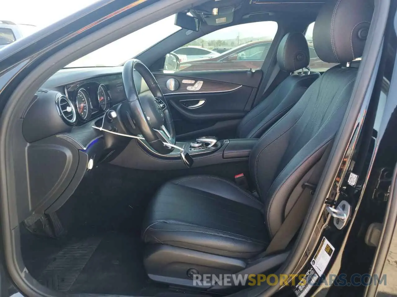 7 Photograph of a damaged car WDDZF4JB3KA543035 MERCEDES-BENZ E-CLASS 2019