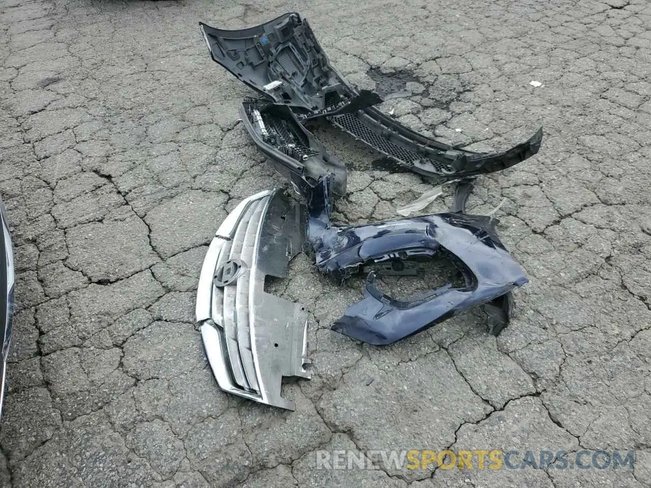 12 Photograph of a damaged car WDDZF4JB3KA544346 MERCEDES-BENZ E-CLASS 2019
