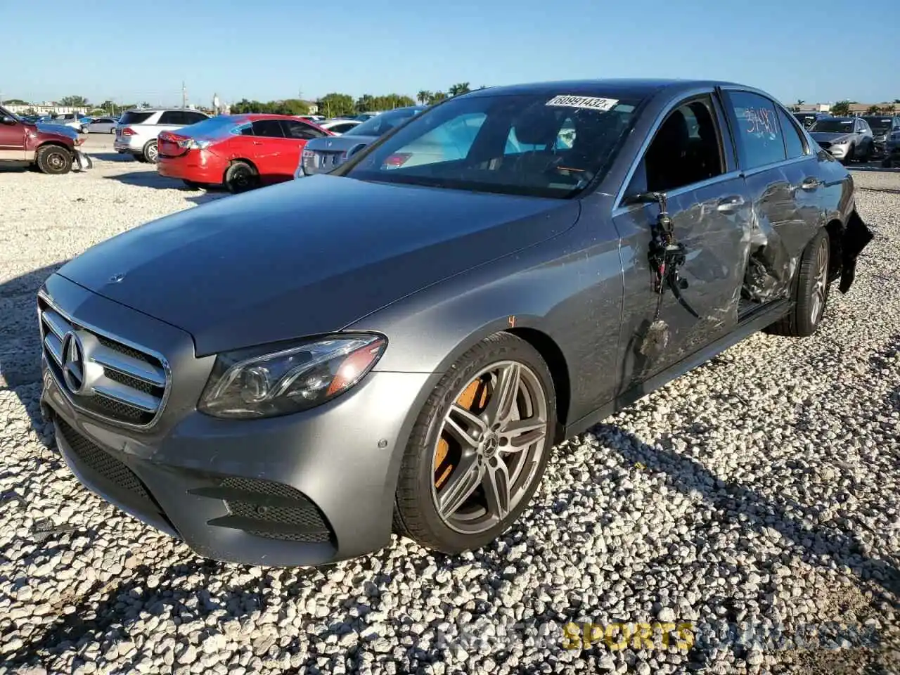 2 Photograph of a damaged car WDDZF4JB3KA666723 MERCEDES-BENZ E-CLASS 2019