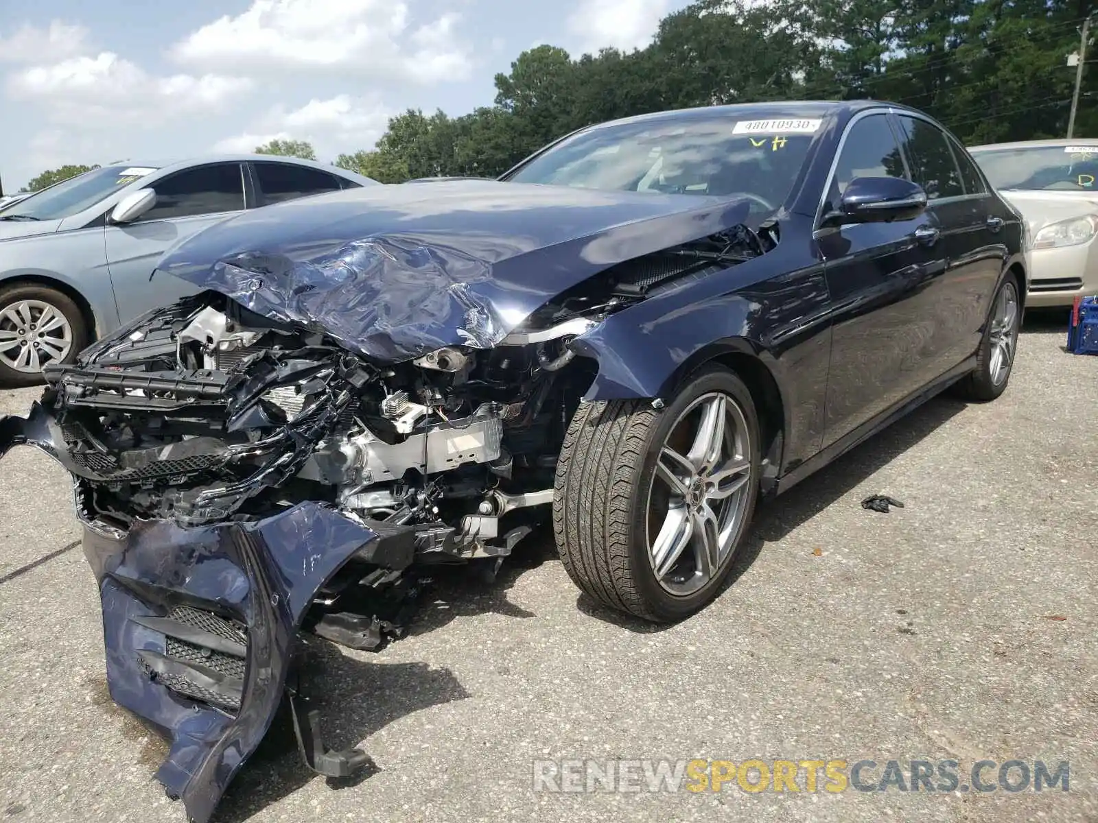 2 Photograph of a damaged car WDDZF4JB4KA500128 MERCEDES-BENZ E CLASS 2019