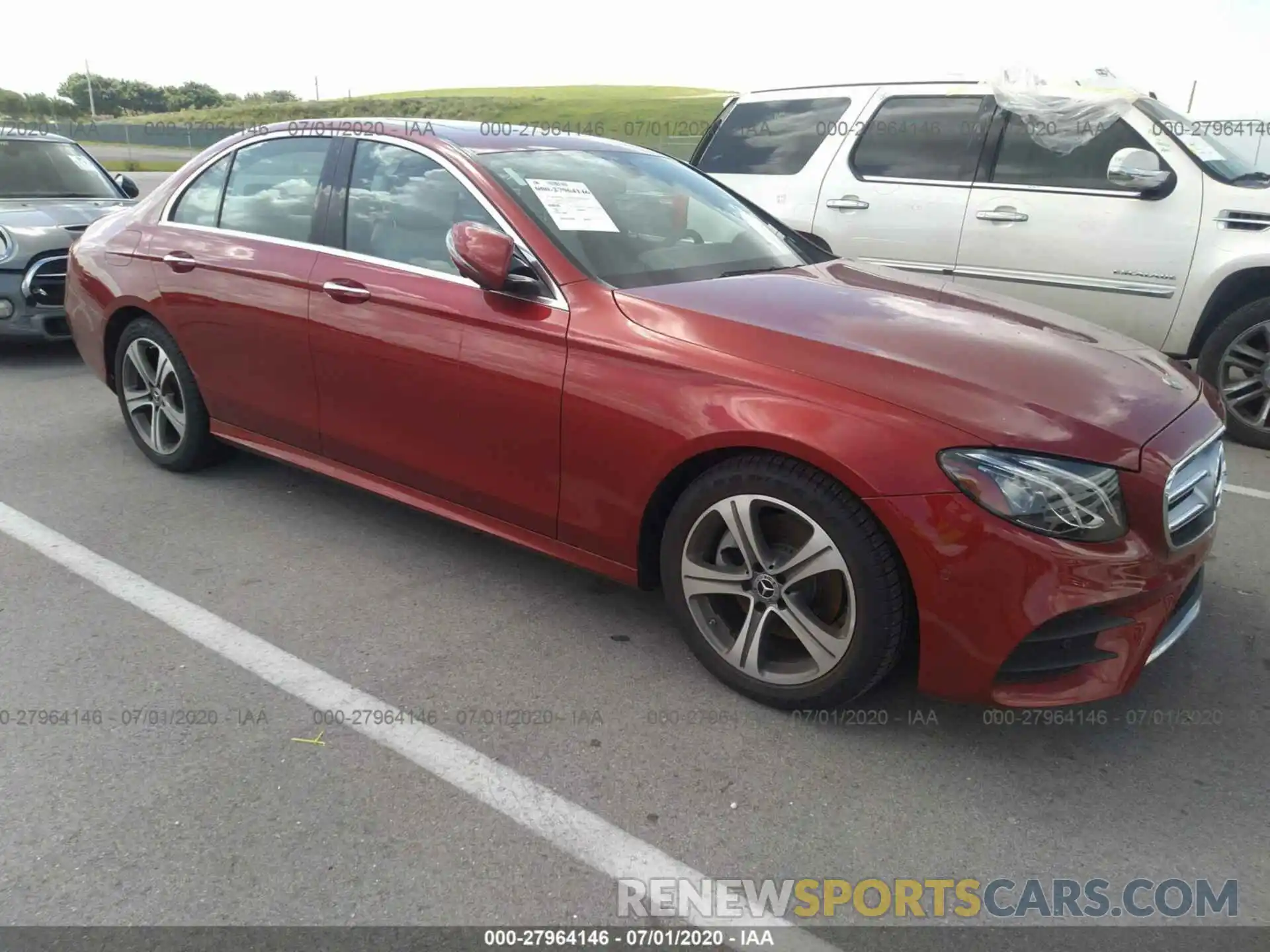 1 Photograph of a damaged car WDDZF4JB4KA522288 MERCEDES-BENZ E-CLASS 2019