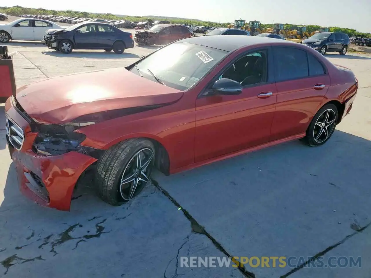 1 Photograph of a damaged car WDDZF4JB4KA542976 MERCEDES-BENZ E-CLASS 2019