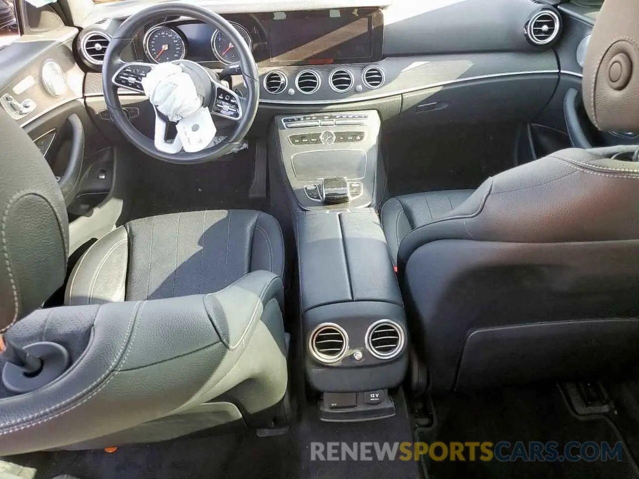8 Photograph of a damaged car WDDZF4JB4KA542976 MERCEDES-BENZ E-CLASS 2019