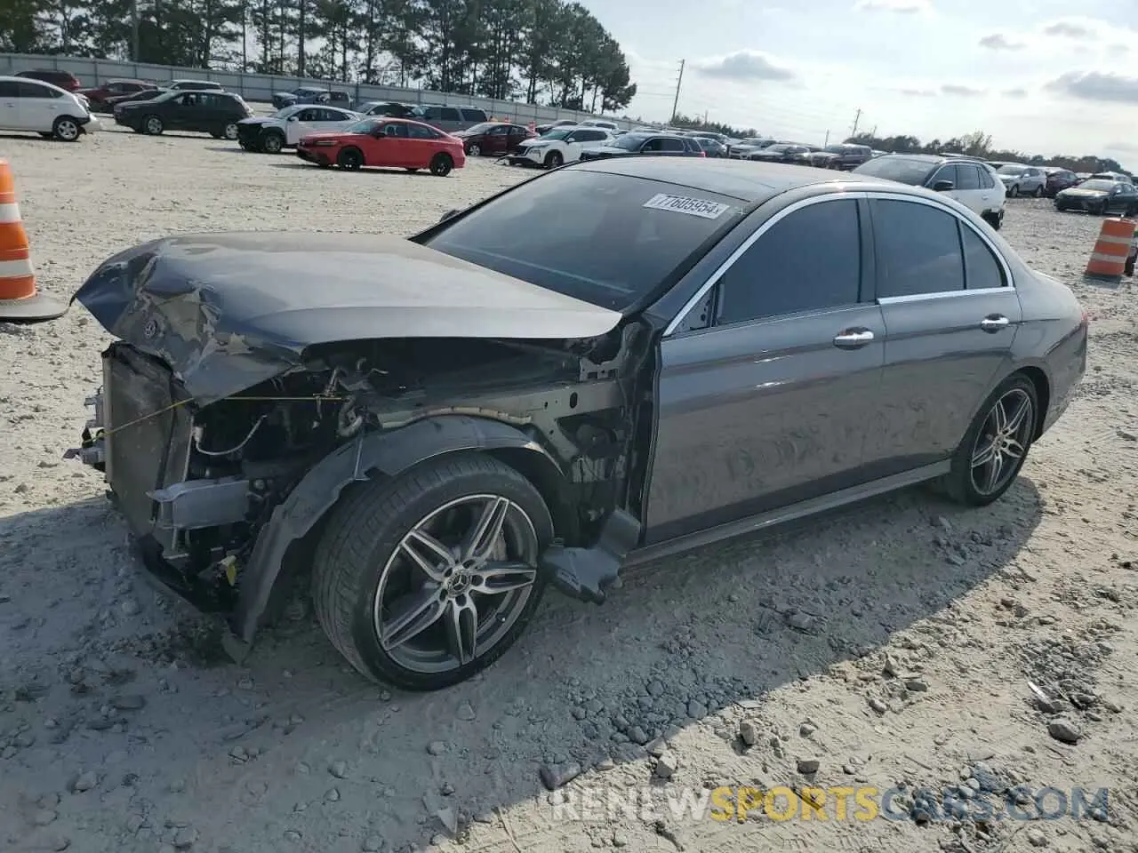 1 Photograph of a damaged car WDDZF4JB4KA655214 MERCEDES-BENZ E-CLASS 2019