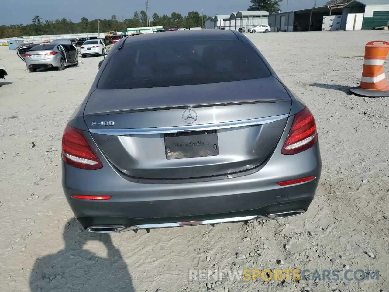 6 Photograph of a damaged car WDDZF4JB4KA655214 MERCEDES-BENZ E-CLASS 2019