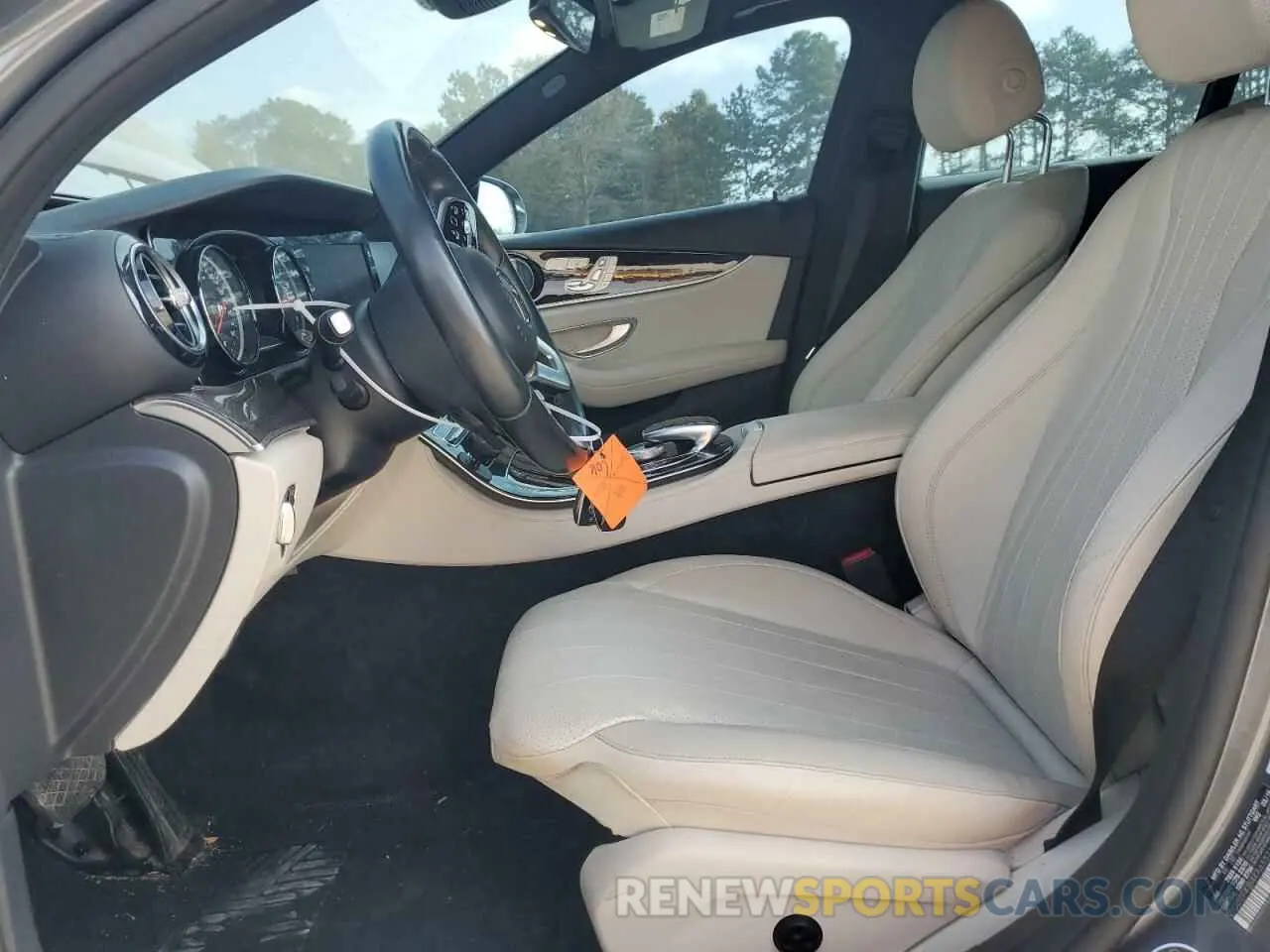 7 Photograph of a damaged car WDDZF4JB4KA655214 MERCEDES-BENZ E-CLASS 2019