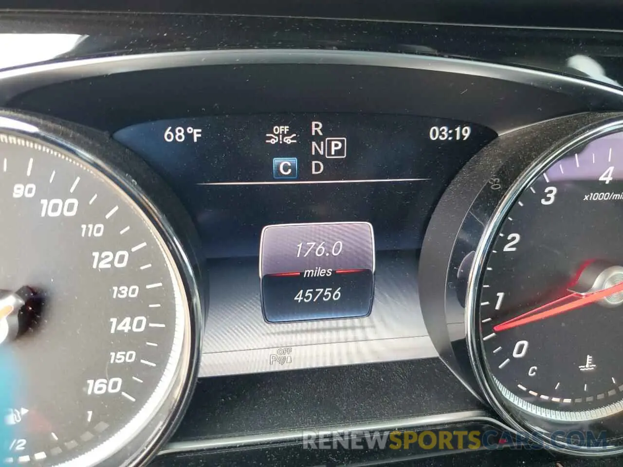 9 Photograph of a damaged car WDDZF4JB4KA655214 MERCEDES-BENZ E-CLASS 2019