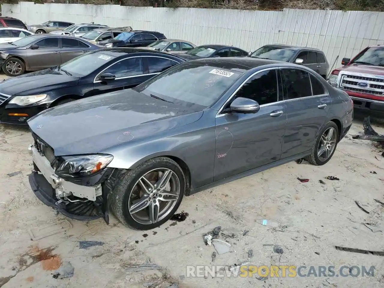 1 Photograph of a damaged car WDDZF4JB5KA583231 MERCEDES-BENZ E-CLASS 2019