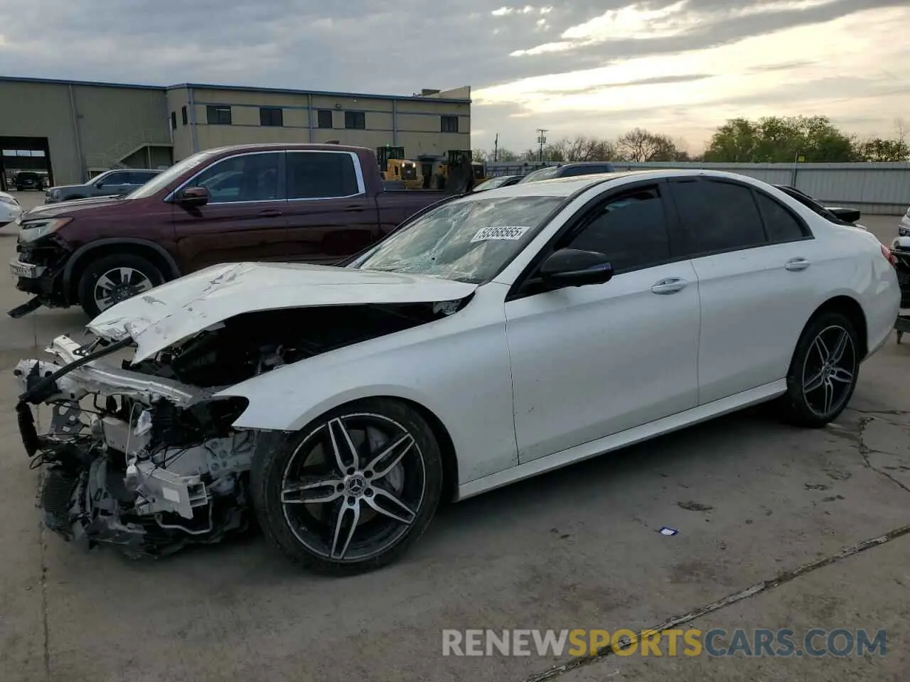 1 Photograph of a damaged car WDDZF4JB5KA585500 MERCEDES-BENZ E-CLASS 2019