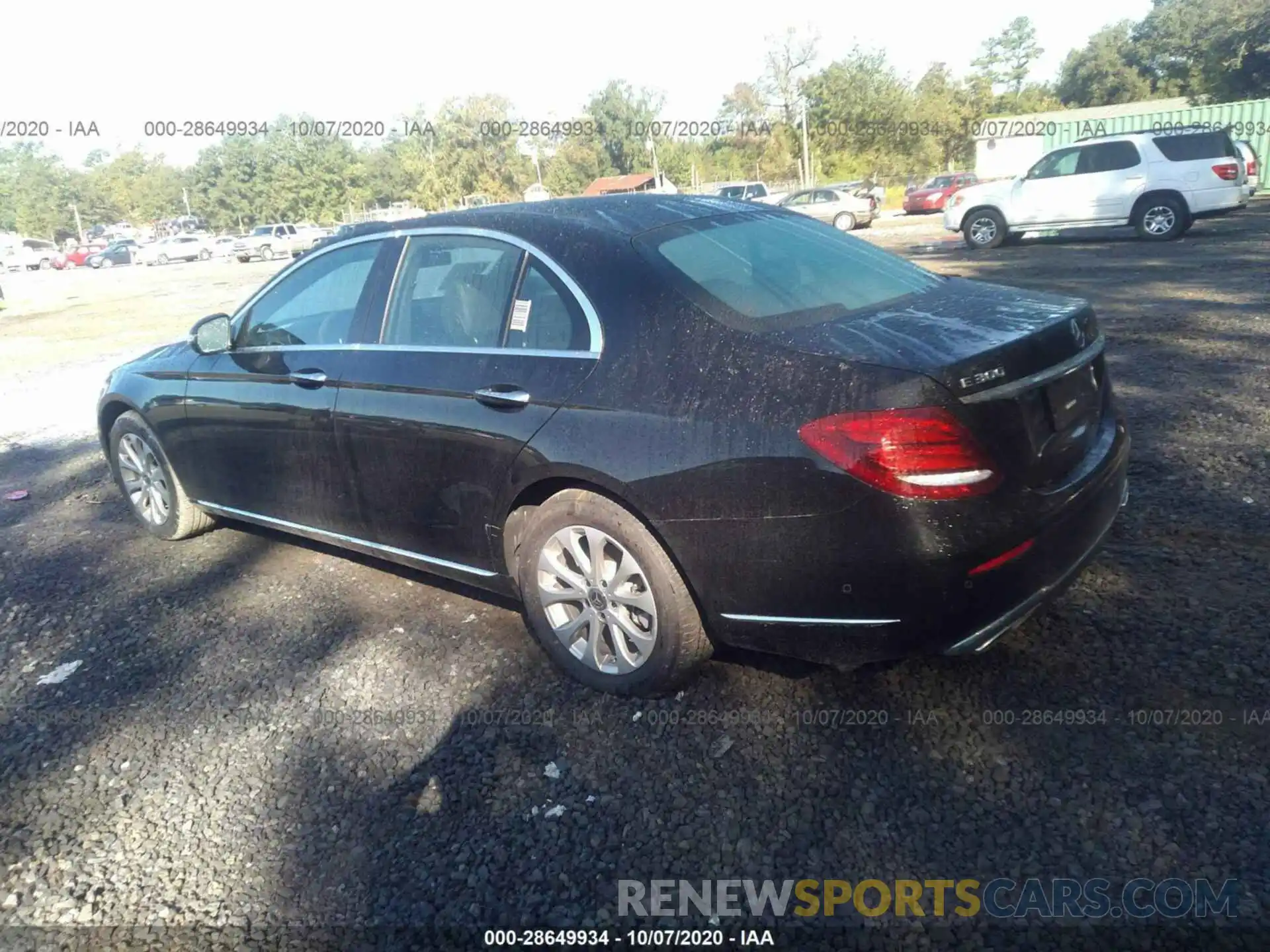 3 Photograph of a damaged car WDDZF4JB5KA588865 MERCEDES-BENZ E-CLASS 2019