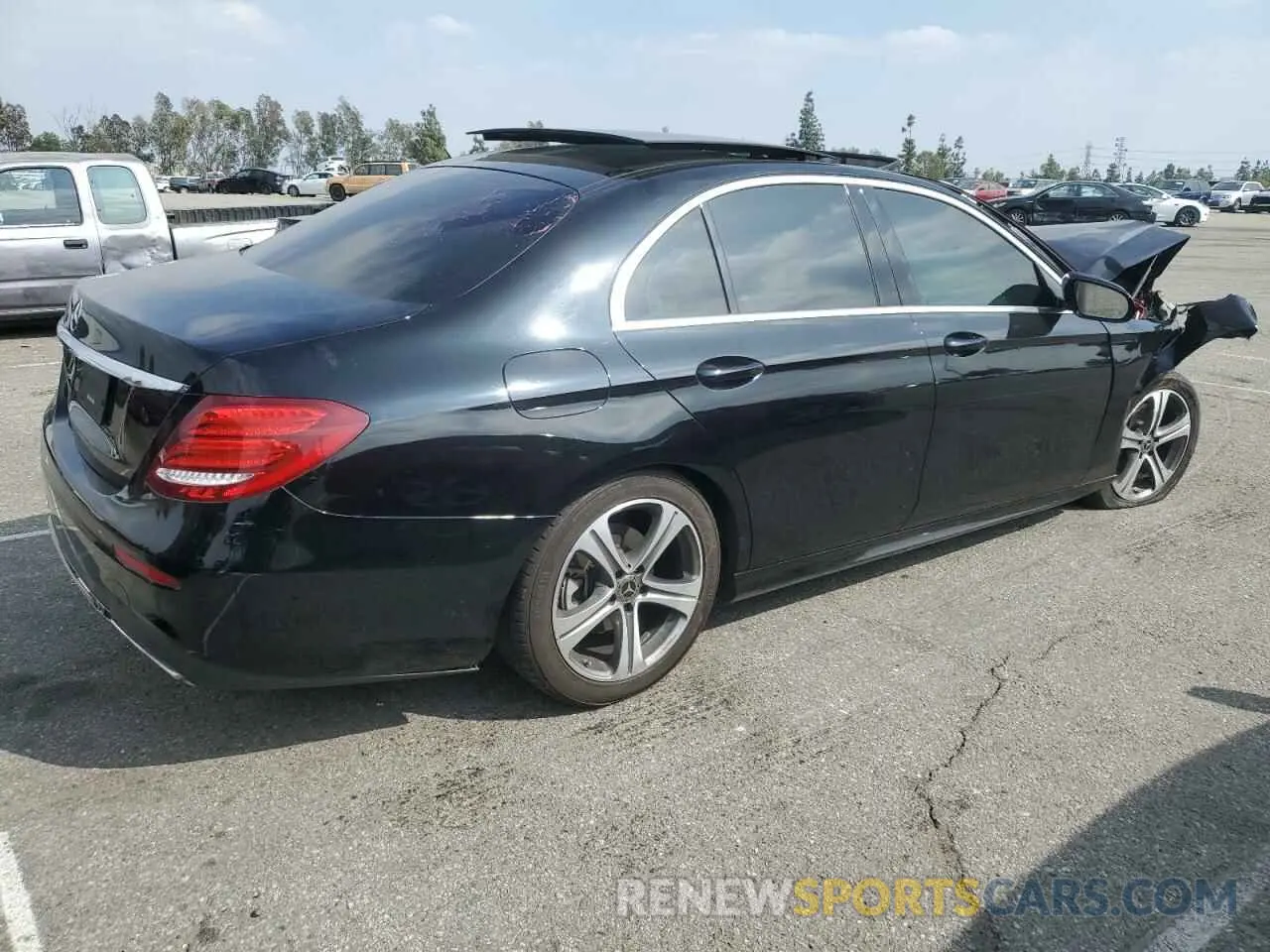 3 Photograph of a damaged car WDDZF4JB5KA599350 MERCEDES-BENZ E-CLASS 2019