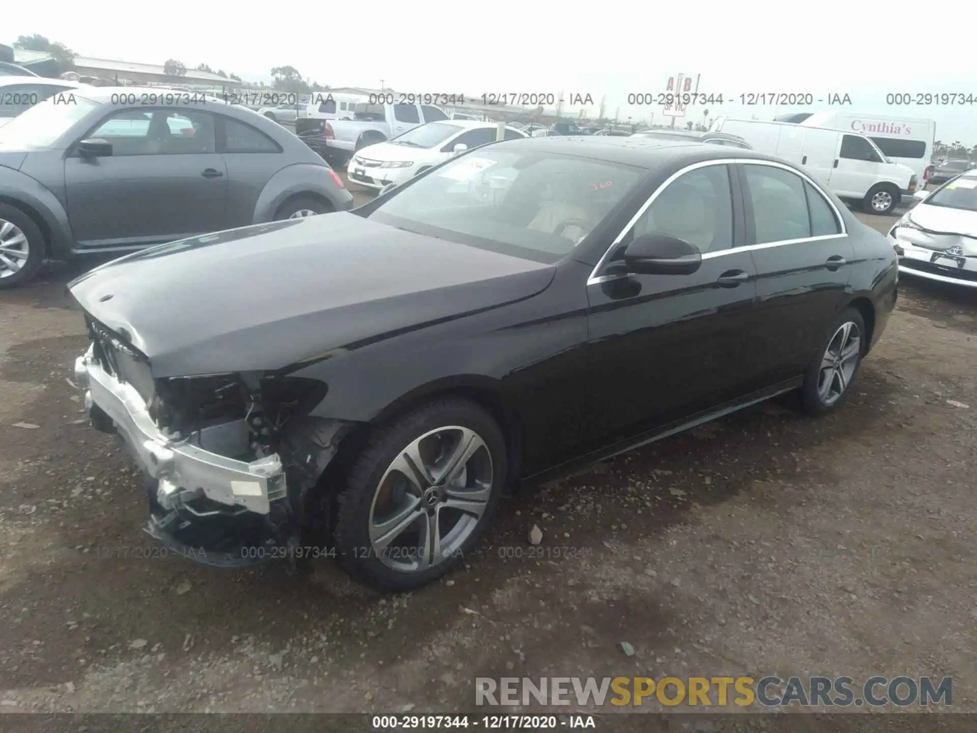 2 Photograph of a damaged car WDDZF4JB5KA611870 MERCEDES-BENZ E-CLASS 2019