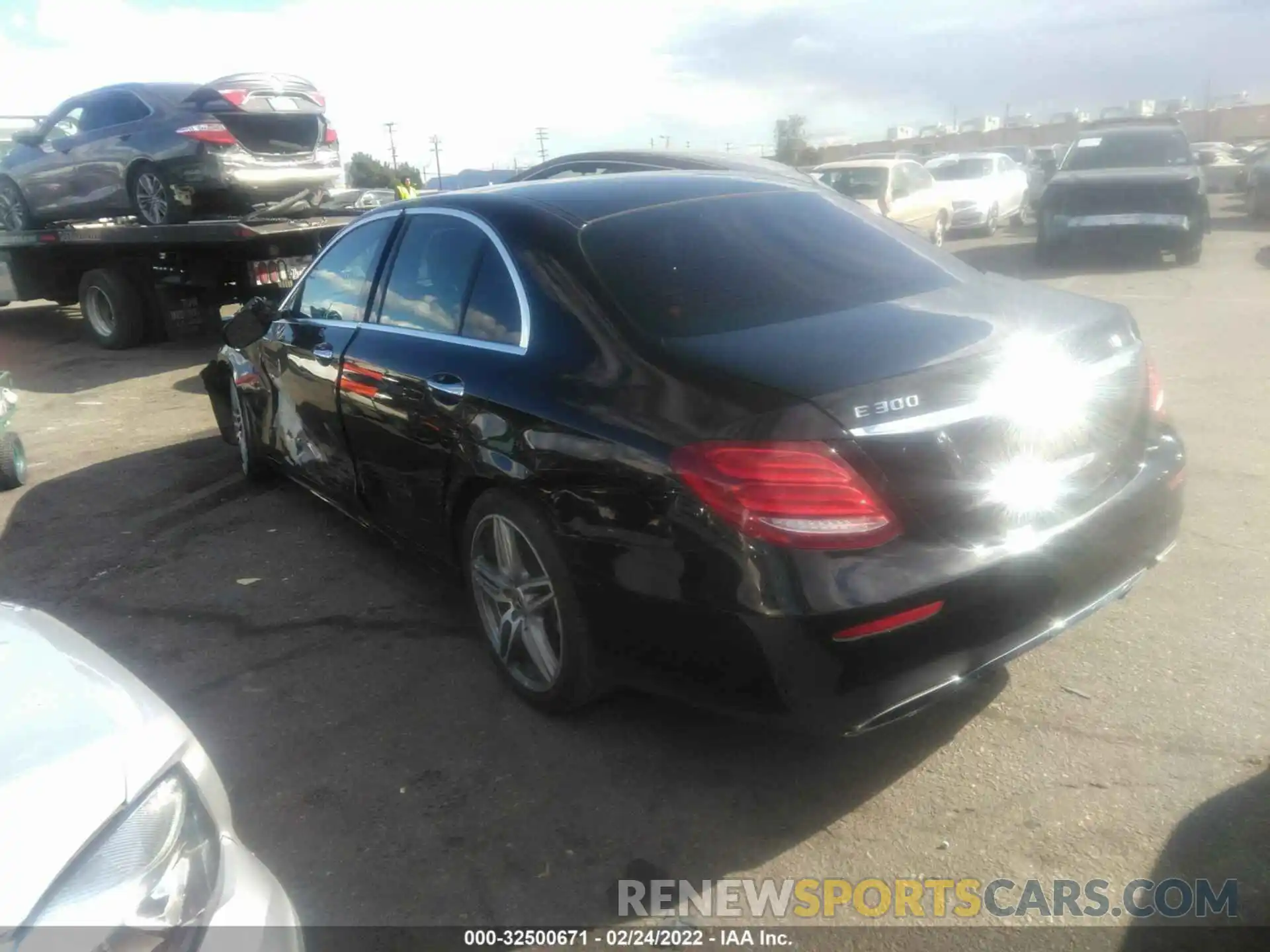 3 Photograph of a damaged car WDDZF4JB5KA682194 MERCEDES-BENZ E-CLASS 2019