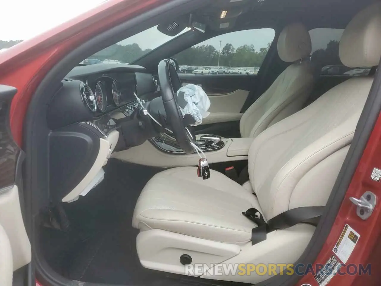 7 Photograph of a damaged car WDDZF4JB6KA490508 MERCEDES-BENZ E-CLASS 2019