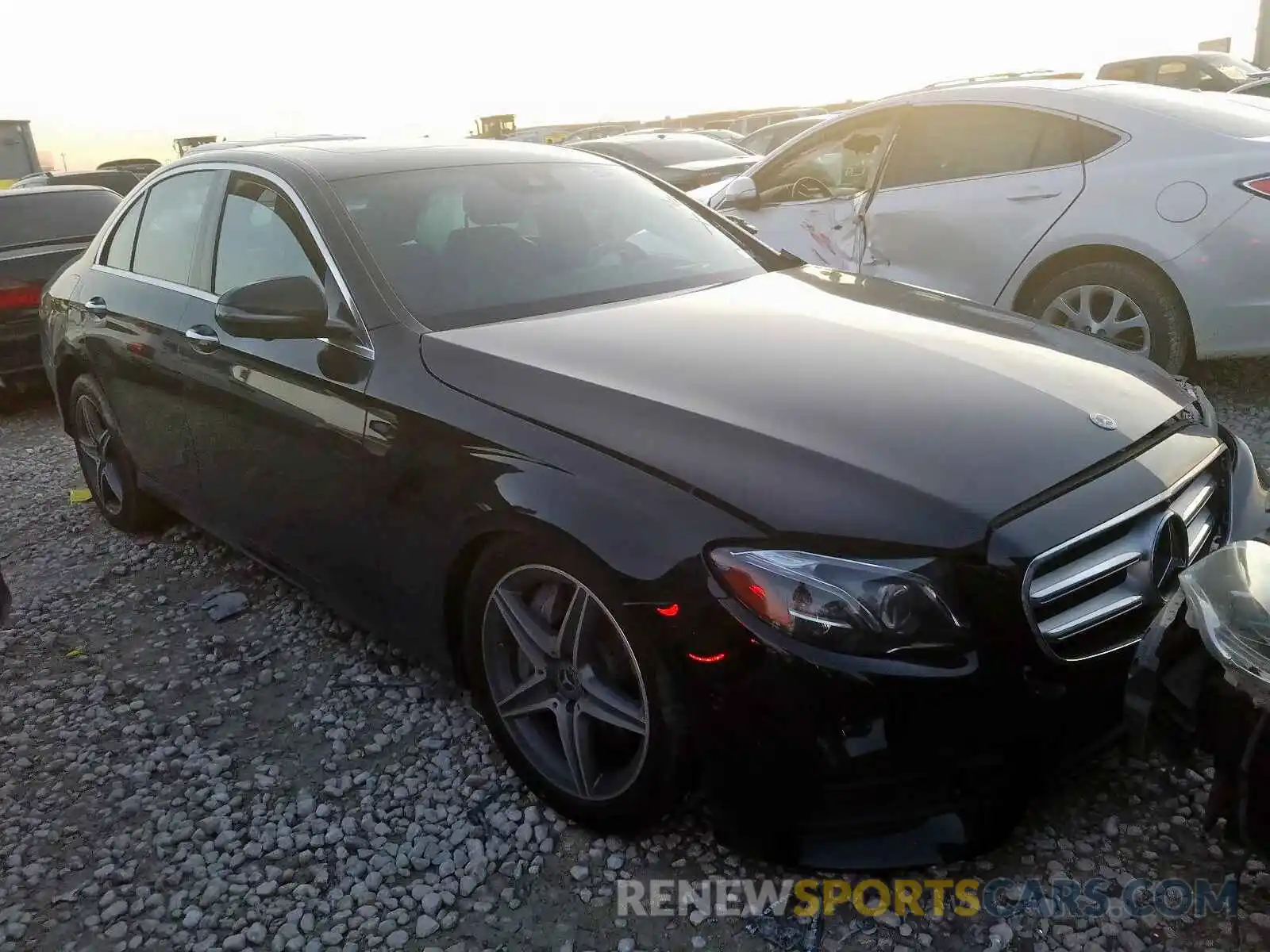 1 Photograph of a damaged car WDDZF4JB6KA515861 MERCEDES-BENZ E CLASS 2019