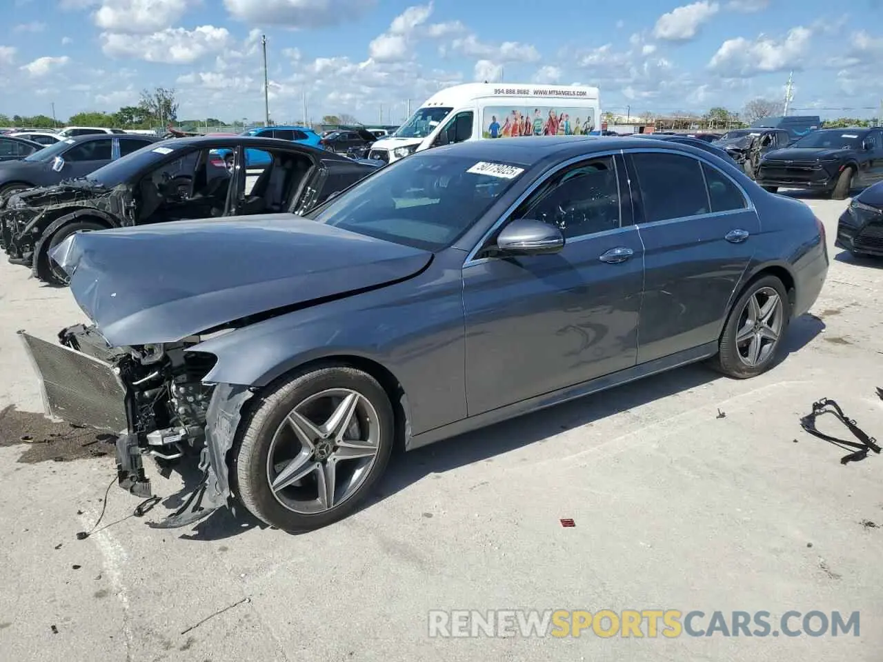 1 Photograph of a damaged car WDDZF4JB6KA516914 MERCEDES-BENZ E-CLASS 2019