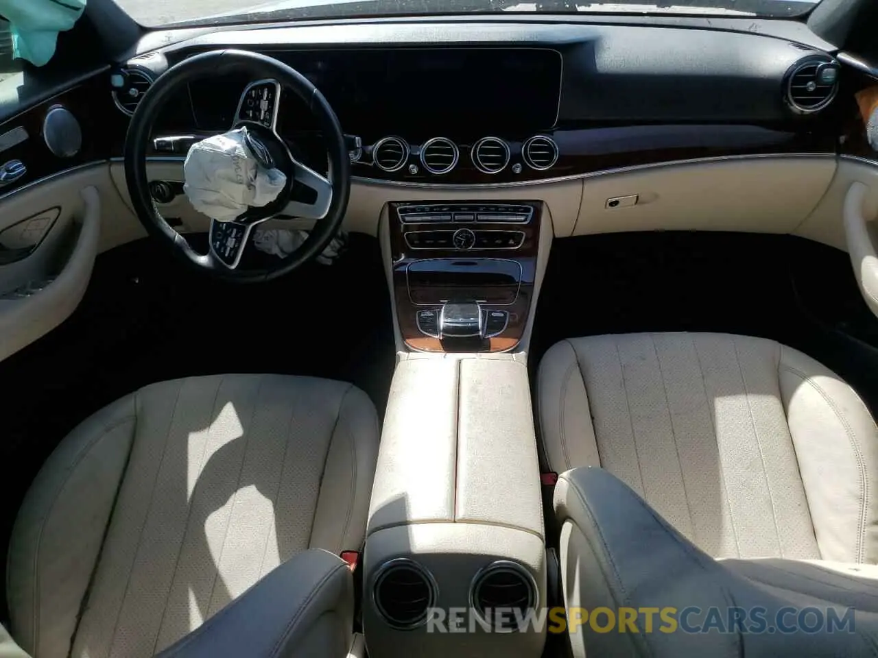 8 Photograph of a damaged car WDDZF4JB6KA516914 MERCEDES-BENZ E-CLASS 2019