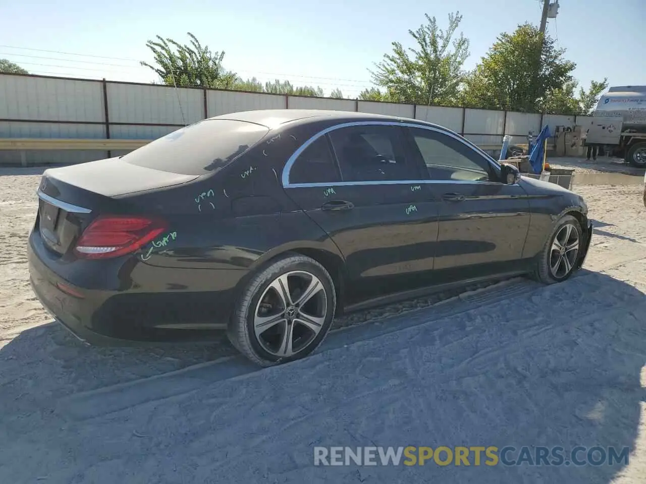 3 Photograph of a damaged car WDDZF4JB6KA547645 MERCEDES-BENZ E-CLASS 2019