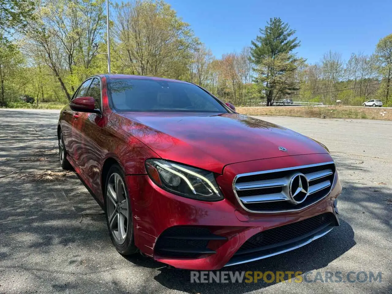 1 Photograph of a damaged car WDDZF4JB6KA617192 MERCEDES-BENZ E-CLASS 2019