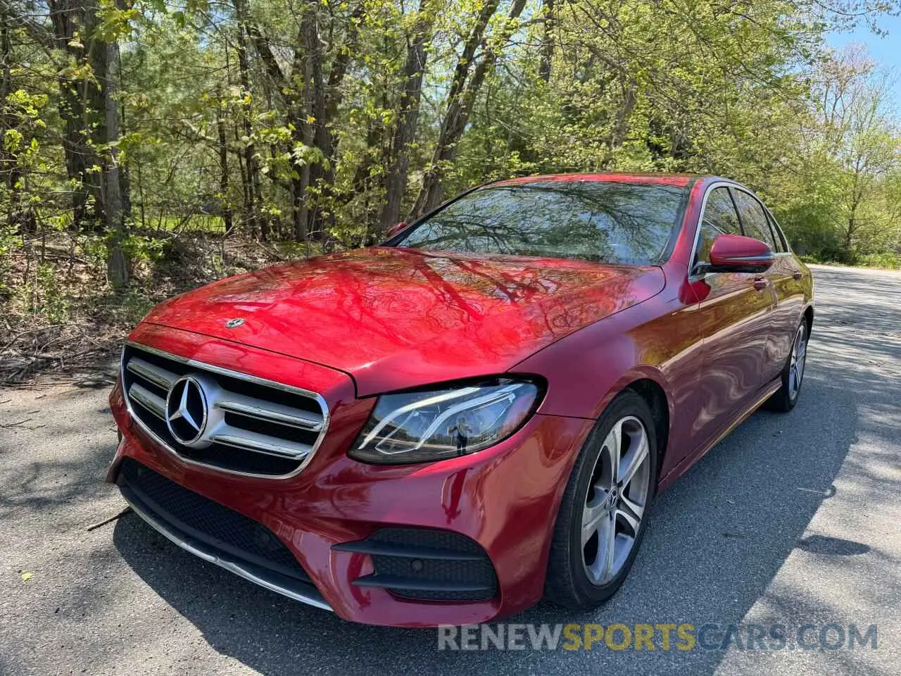 2 Photograph of a damaged car WDDZF4JB6KA617192 MERCEDES-BENZ E-CLASS 2019