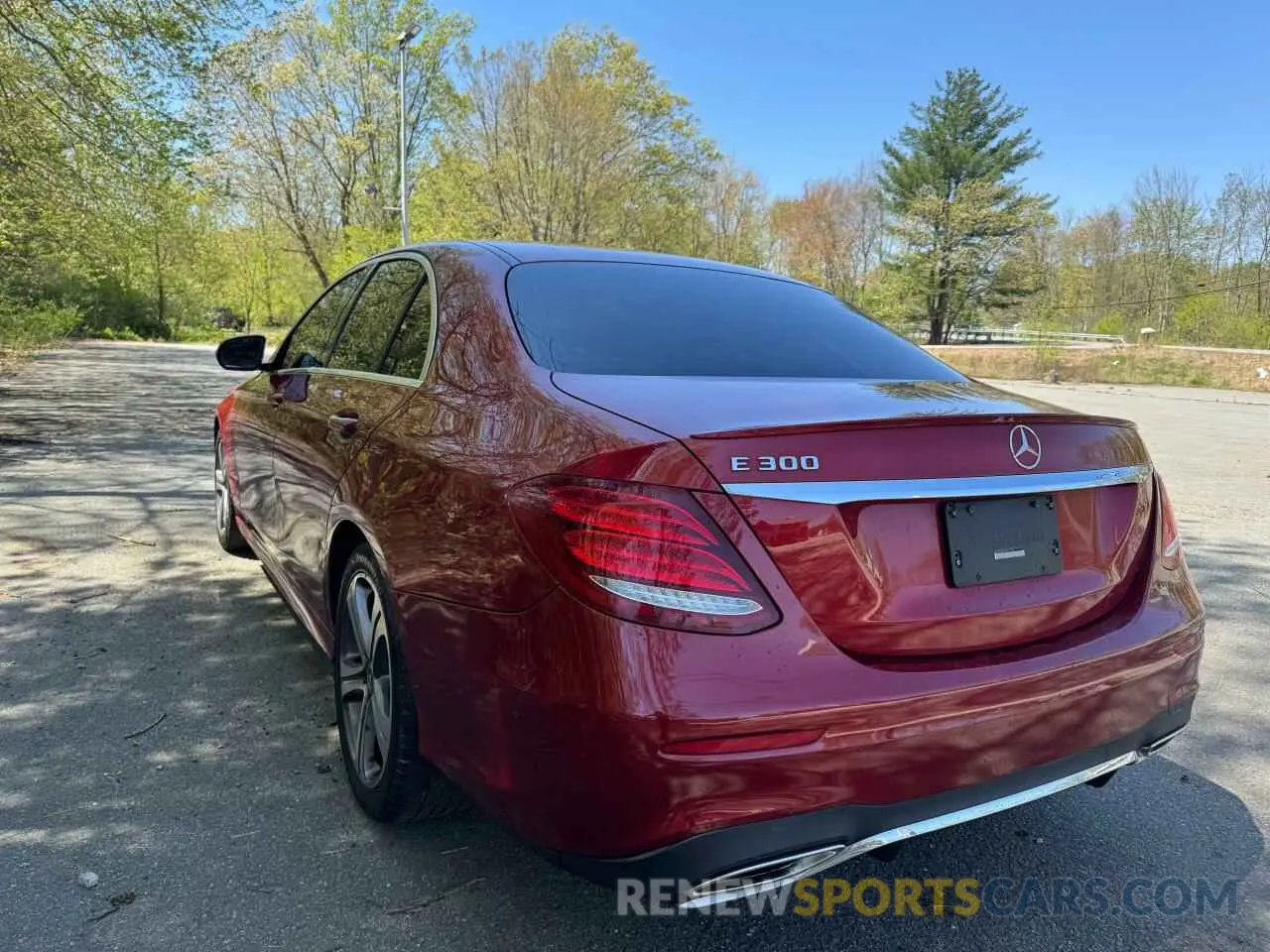 3 Photograph of a damaged car WDDZF4JB6KA617192 MERCEDES-BENZ E-CLASS 2019