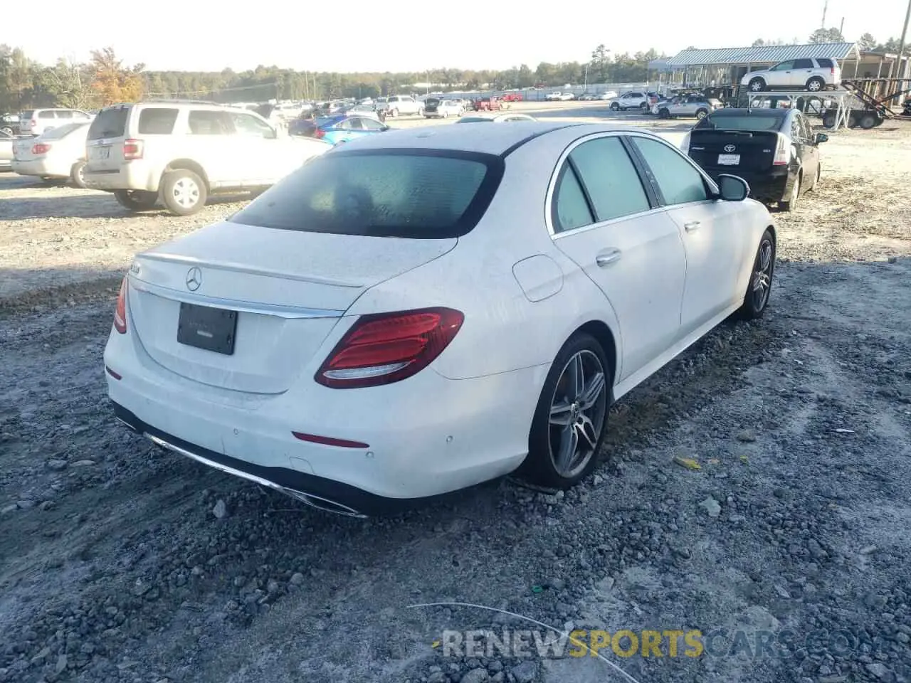 4 Photograph of a damaged car WDDZF4JB7KA546438 MERCEDES-BENZ E-CLASS 2019