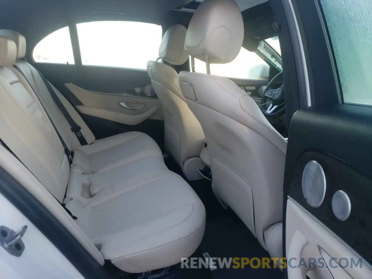 6 Photograph of a damaged car WDDZF4JB7KA546438 MERCEDES-BENZ E-CLASS 2019